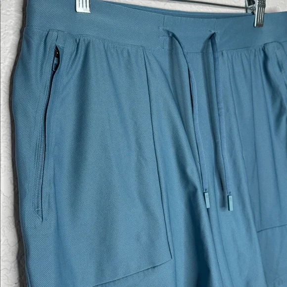 Lululemon License to Train Linerless Short 7" - Picture 4 of 7